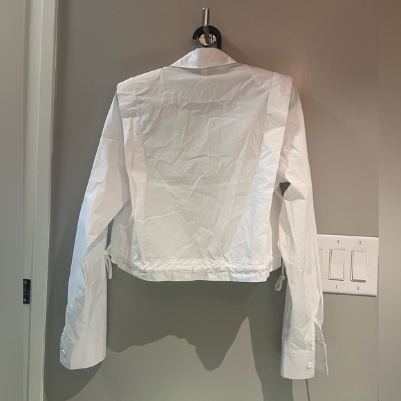 White Shirt Top - Picture 5 of 6